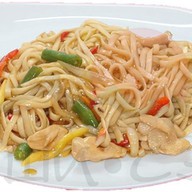 Лапша с курицей Фото