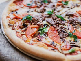 Пицца с шашлычком - Фото