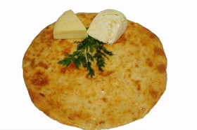Осетинский пирог с капустой и сыром - Фото
