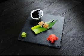 Суши с омлетом томаго - Фото