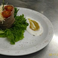 Салат из авокадо с языком Фото