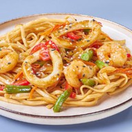 Удон с морепродуктами терияки Фото