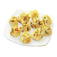 Блинные мешочки с курицей и грибами Фото