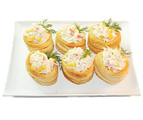 Волованы с крабовым салатом - Фото