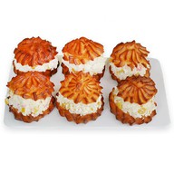 Профитроли с крабовым салатом Фото