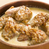 Чкмерули - цыпленок в соусе из сливок Фото