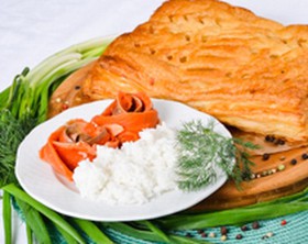 Пирог с горбушей и рисом (слоеный) - Фото