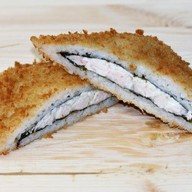 Суши сэндвич с копчёной курицей Фото