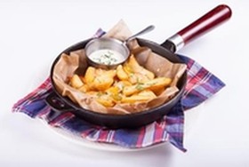 Картофель под сыром с перцем халапеньо - Фото