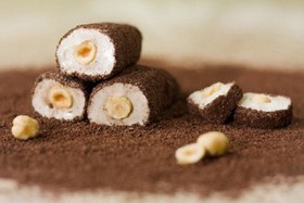 Рахат-лукум рулет с какао и фундуком - Фото