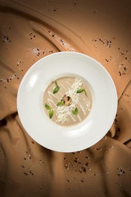 Суп-крем из шампиньонов и белых грибов - Фото