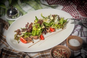 Теплый салат Страчетти - Фото