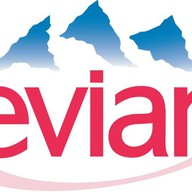 Evian (негазированная) Фото