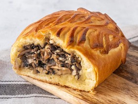 Кулебяка с грибами (заказ за сутки) - Фото