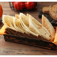 Хлебная корзина Фото