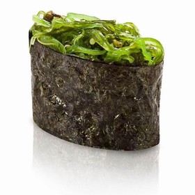 Гункан с салатом чукка - Фото