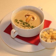 Суп-крем из грибов с гренками и з Фото