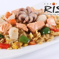 Рис с морепродуктами Фото