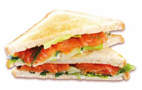 Сэндвич клаб с семгой - Фото