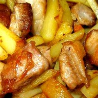 Поджарка свиная с картофелем и луком Фото