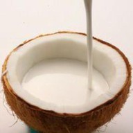 Молоко кокосовое Фото