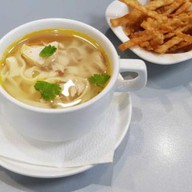 Куриный суп-лапша Фото