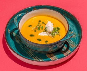Крем суп морковный с куриным паштетом - Фото