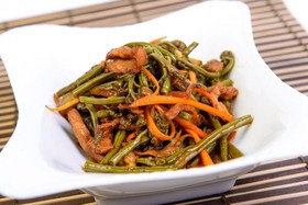 Гуандонский салат с маринованой свининой - Фото