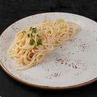Спагетти с маслом Фото