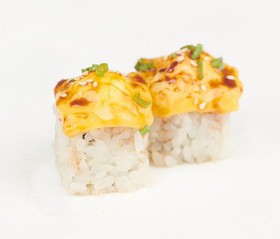 Сяке чиз с лососем и авокадо - Фото