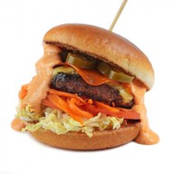 Бургер с перцем халапеньо Фото