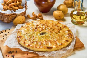 Пирог с картофелем и лесными грибами - Фото