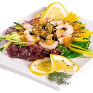 Салат с морепродуктами Фото