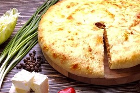 Осетинский пирог с сыром и капустой - Фото