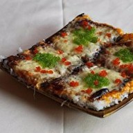 Суси-пицца с угрем Фото