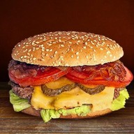 Шефбургер с соусом барбекю Фото