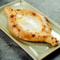 Хачапури по-аджарски Фото