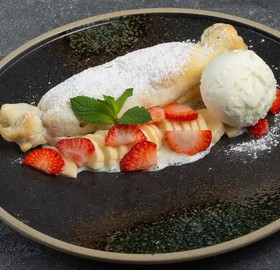 Ли-нон с бананом и клубникой - Фото