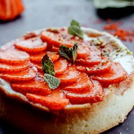 Тарт с клубникой Фото