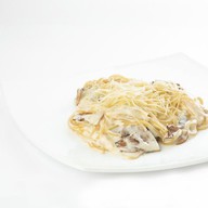 Спагетти с грибами Фото
