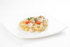 Спагетти с лососем - Фото