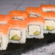 Филадельфия лайт сяке с авокадо Фото