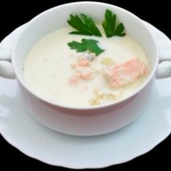 Сливочный суп с семгой Фото
