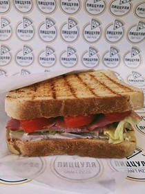 Сэндвич Ветчина/сыр сливочный - Фото