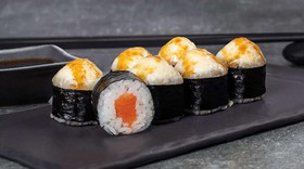 Ролл лосось монако хот - Фото