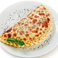Кальцоне с мясом Фото