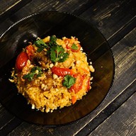 Wok с хрустящим цыпленком и чили/кокос Фото
