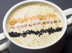 Крем-суп с кабачком и угрем - Фото