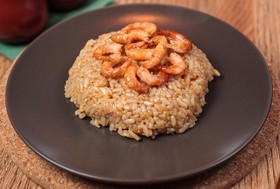 Паровой рис с креветками - Фото