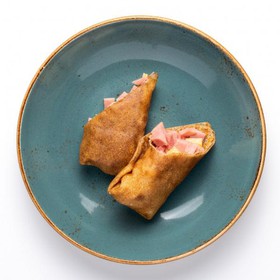 Блин с ветчиной и сыром - Фото